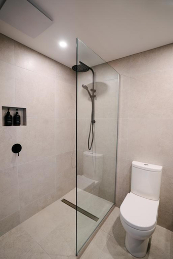 Bathroom 5, Kamana Lakehouse, Queenstown-Lakes