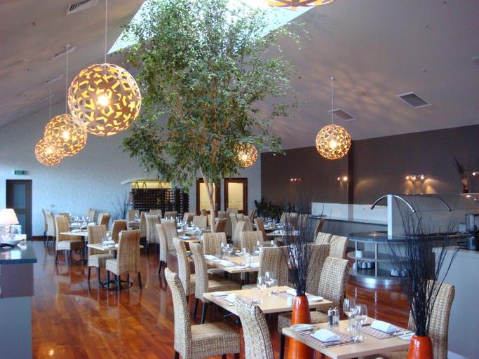 Food & Drinks 4, Distinction Palmerston North Hotel, Palmerston North