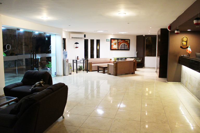Public Area, Quijote Inn, Mazatlán