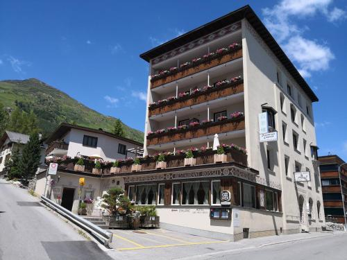 Aparthotel Rössli by LivingMoments, Prättigau/Davos