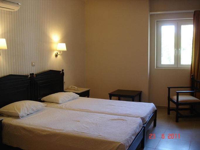 Bedroom 4, Pallazzo Fortezza, Crete