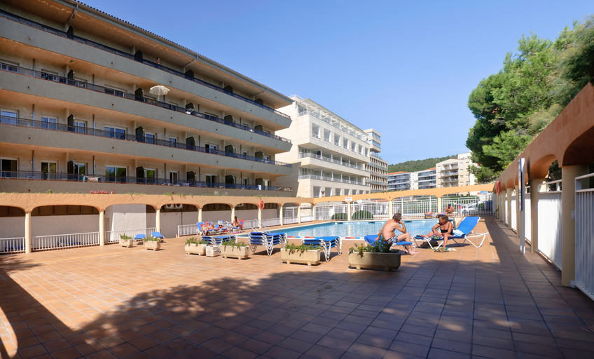 Exterior & Views, La Pineda, Girona