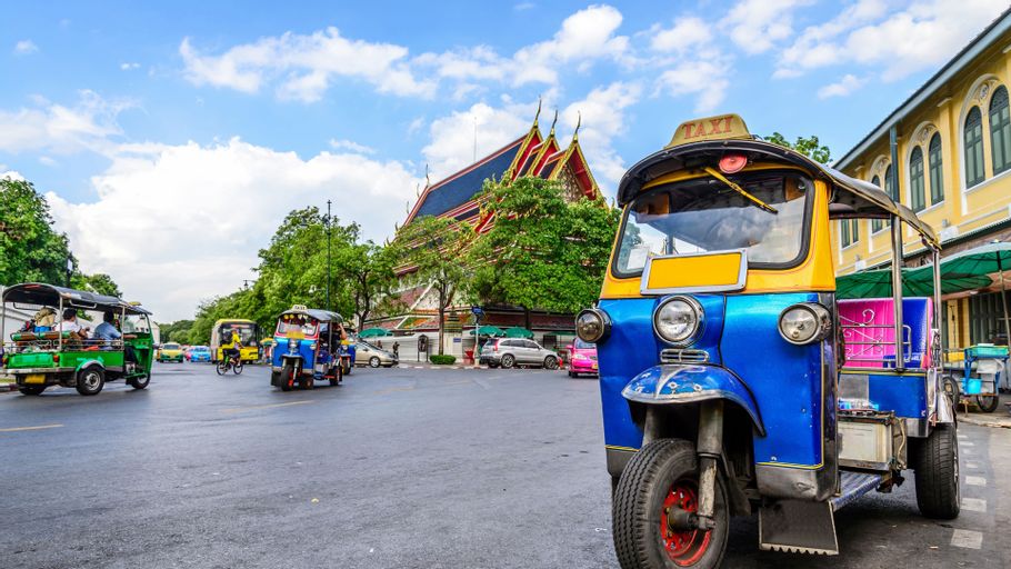 Holiday Inn Bangkok, Ratchathewi