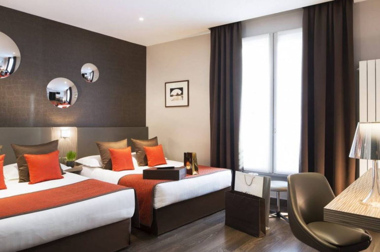 Bedroom 5, Hotel Acropole, Paris