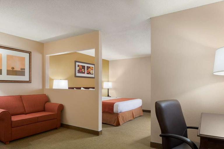 Public Area 3, Country Inn & Suites by Radisson, Greenfield, IN, Hancock
