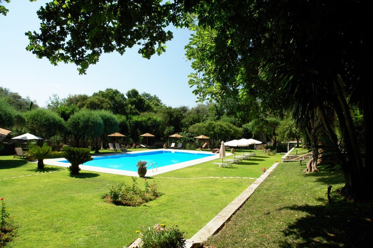 Sport & Beauty 5, Fiori, Ionian Islands