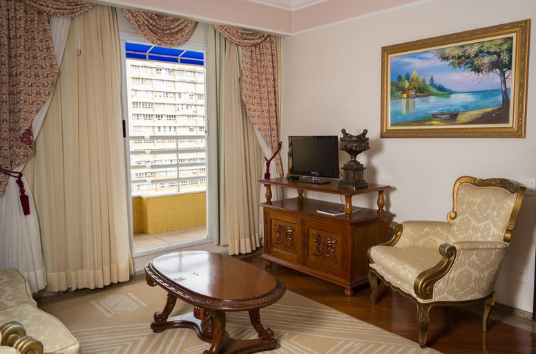 Public Area 2, Hotel Euro Suite Campinas By Nacional Inn, Campinas
