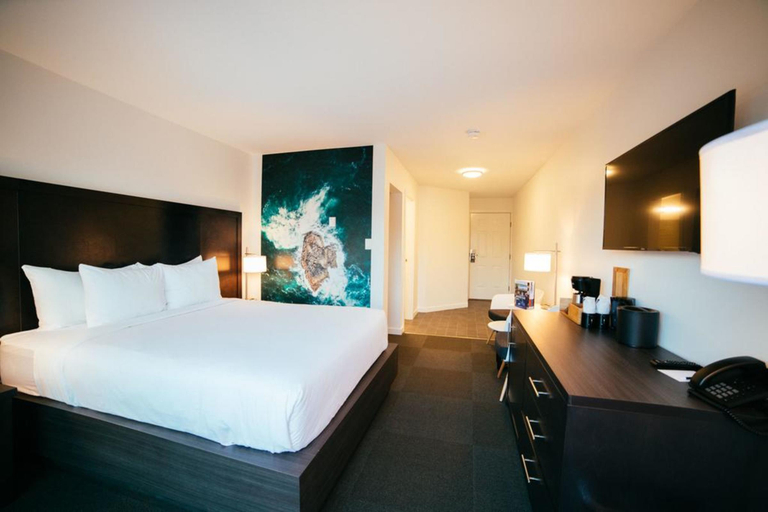 Bedroom 2, Tofino Resort + Marina, Alberni-Clayoquot