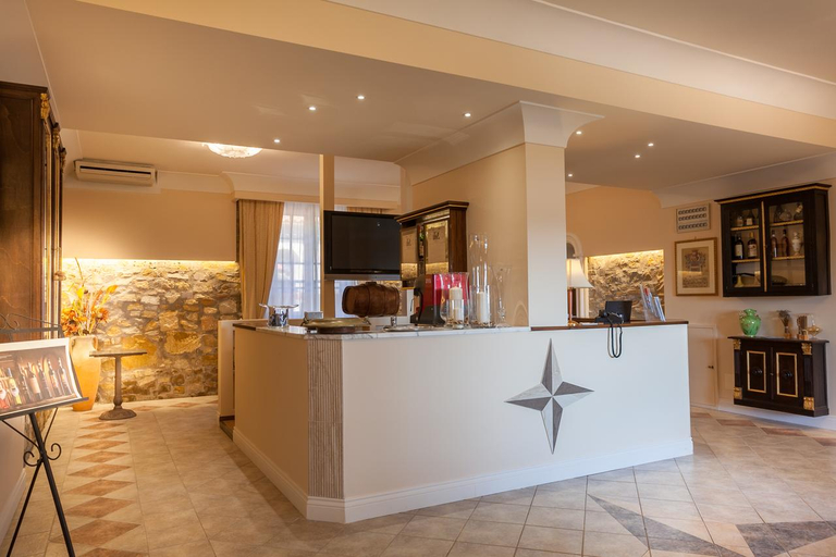 Public Area 3, Hotel Villa San Giorgio, Siena