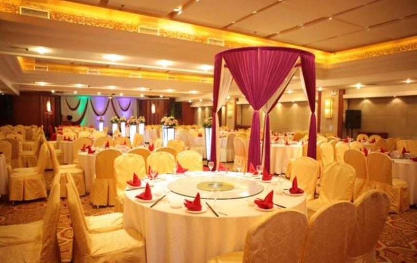 Food & Drinks 4, Ramada Wuxi, Wuxi