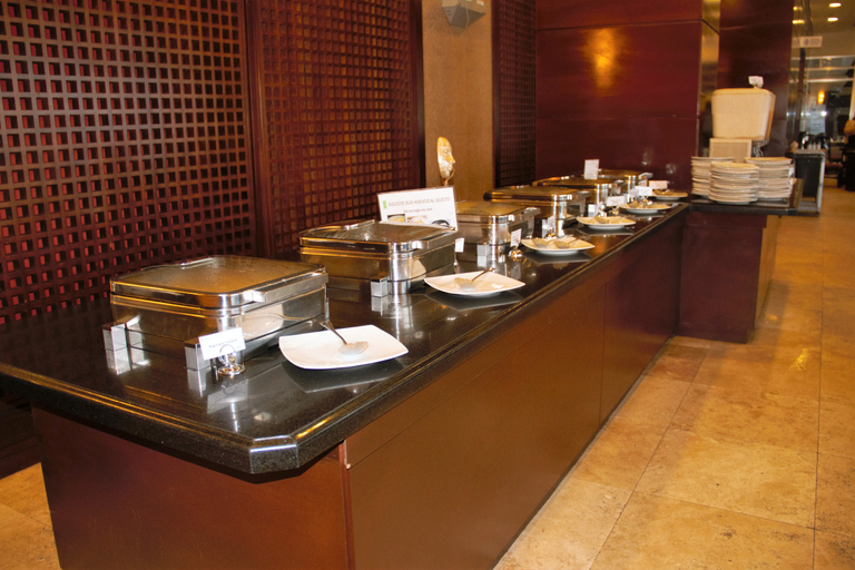 Food & Drinks 5, Radisson Colon 2000, Colón