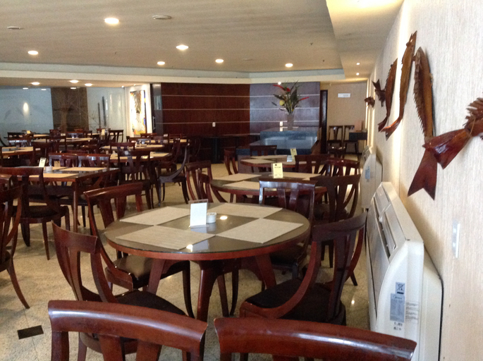 Food & Drinks 5, Plaza Praia Suites, Fortaleza