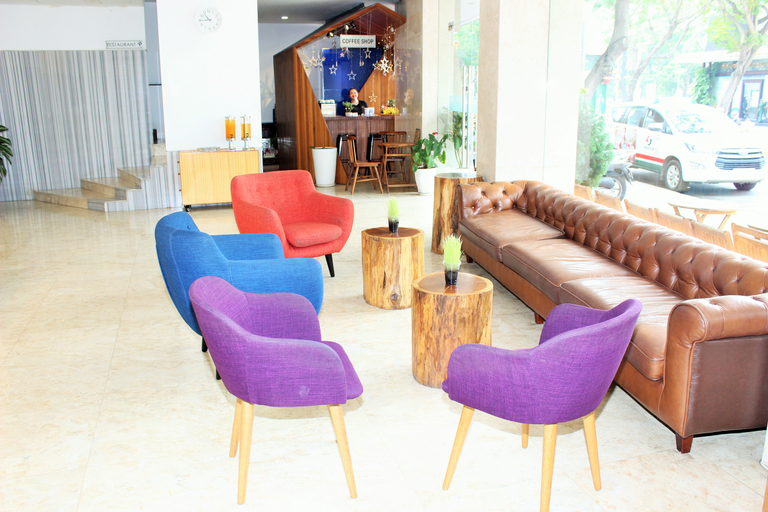 Public Area 2, Liberty Hotel Saigon Greenview, District 1