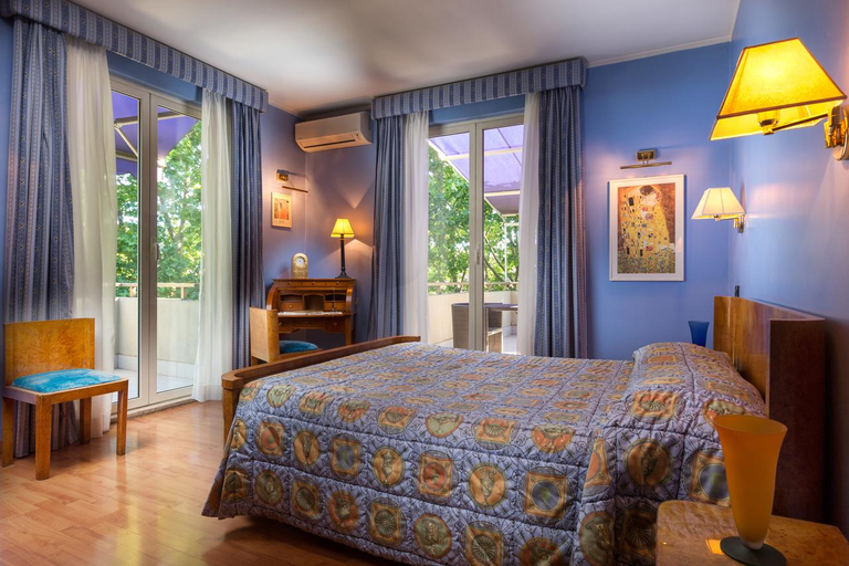 Bedroom 2, Fenix Hotel, Rome