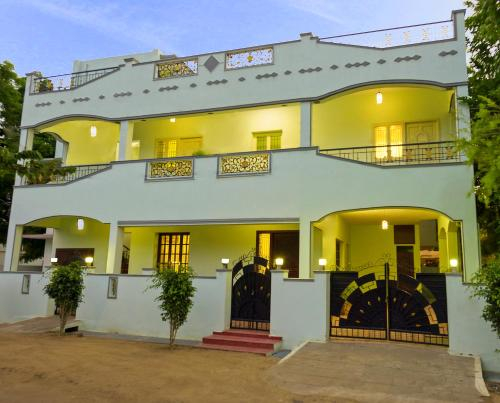 Ikos Serviced Apartment, Coimbatore