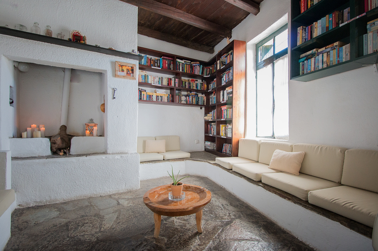 Public Area 2, Koutouloufari Village Holiday Club, Crete