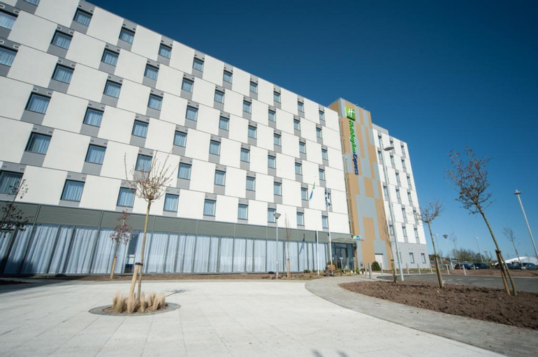 Exterior & Views 5, Holiday Inn Express ABERDEEN AIRPORT, Aberdeen