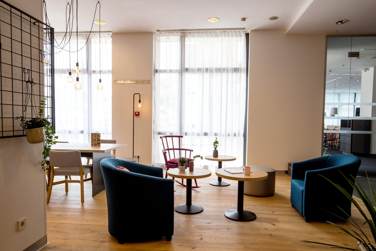 Public Area 4, Vienna House Easy by Wyndham Bucharest Airport, Otopeni