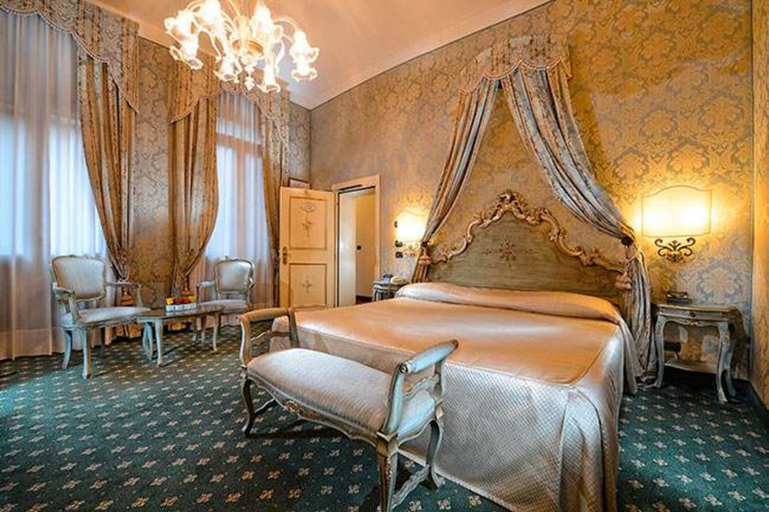 Bedroom 4, Ca' Rialto House, Venezia