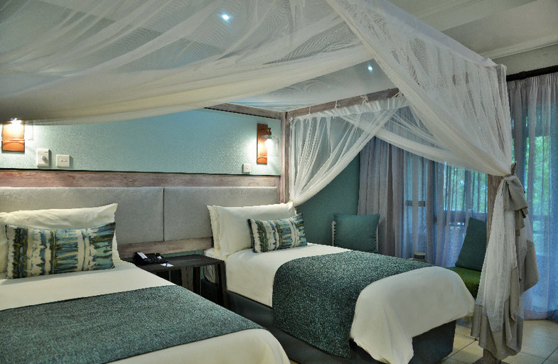 Bedroom, Cresta Mowana Safari Resort & Spa, Chobe