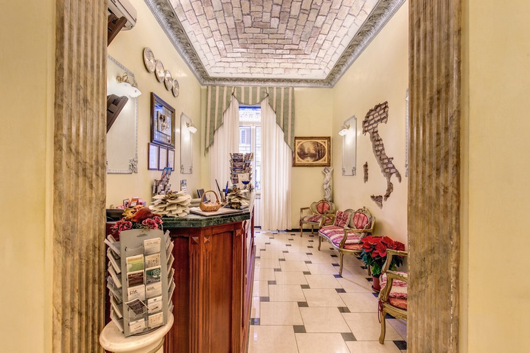 Public Area 3, Hotel Cambridge, Rome