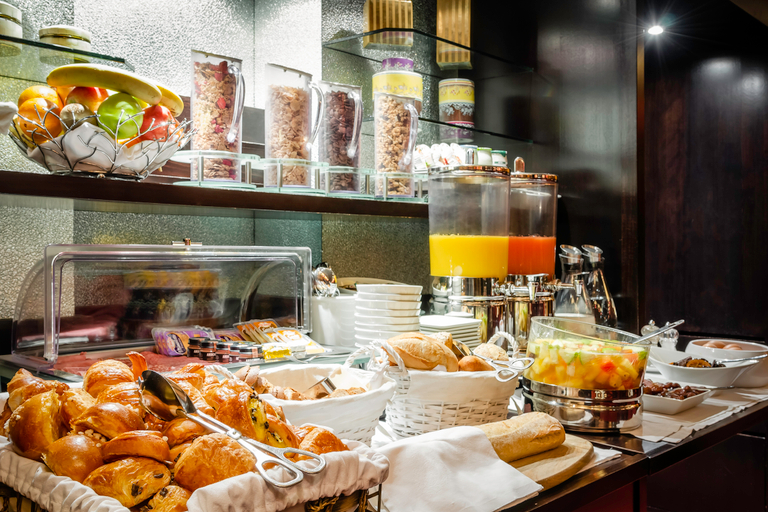 Food & Drinks 4, Courcelles Etoile, Paris