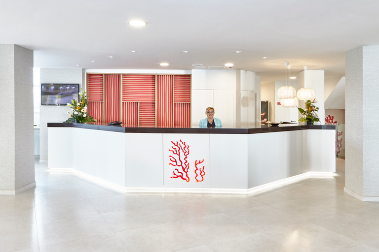 Public Area 4, Universal Hotel Perla, Baleares