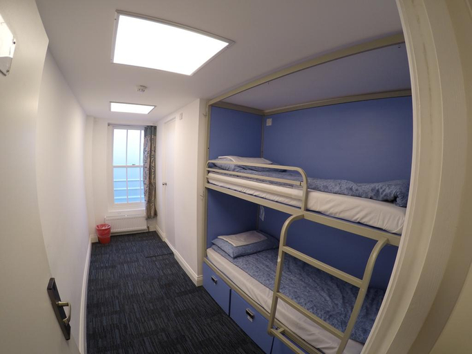 Bedroom 3, Smart Russell Square, London