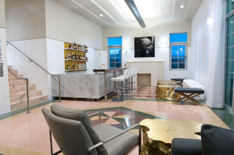 Public Area 4, Leslie Hotel Ocean Drive, Miami-Dade