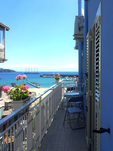 Exterior & Views 2, Villa Nefele, Messina