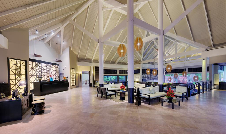 Public Area 5, Radisson Blu Resort Fiji Denarau Island, Ba