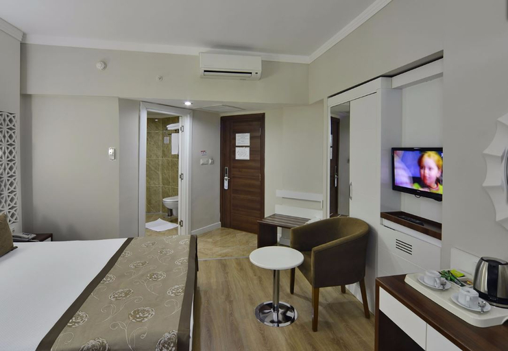 Bedroom 3, Linda Resort Hotel, Manavgat