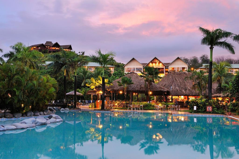 Sport & Beauty 2, Outrigger Fiji Beach Resort, Nadroga/Navosa