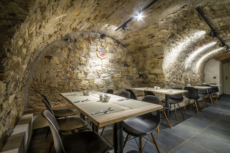 Food & Drinks 5, Hotel Waldstein, Praha 6