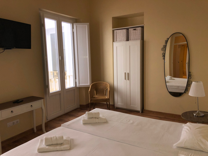 Bathroom, Life Apartments San Vicente, Sevilla