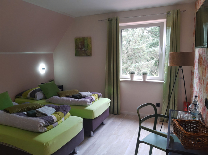 Bedroom 4, Gasthaus Düther Schleuse, Emsland