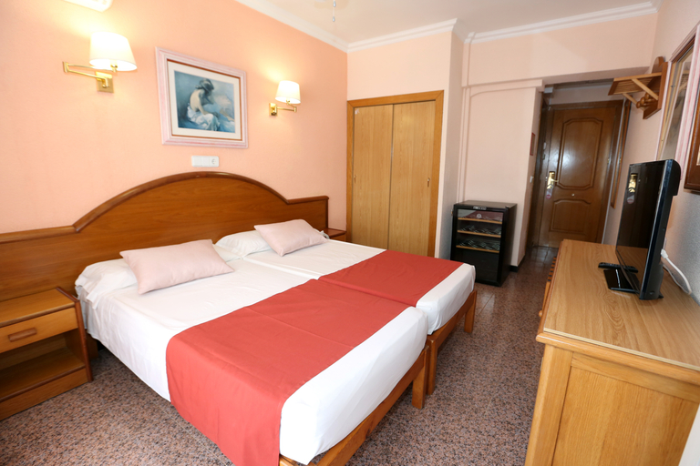 Bedroom 3, Manaus, Baleares