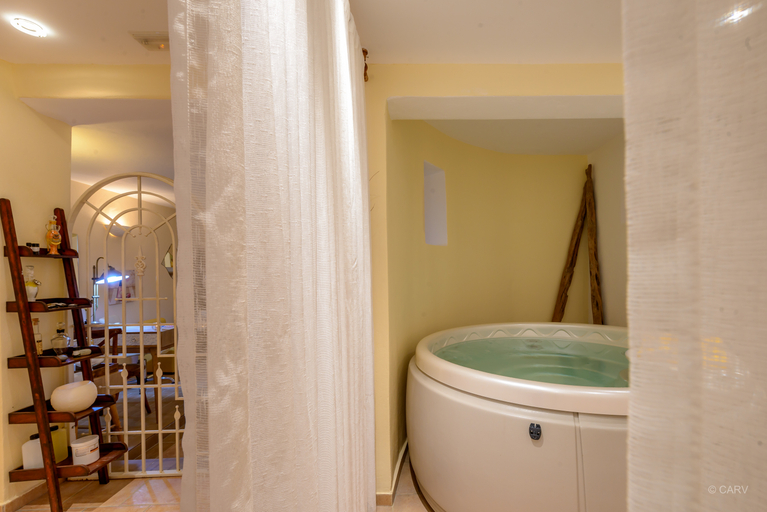 Bathroom 5, Chora Resort & Spa, South Aegean
