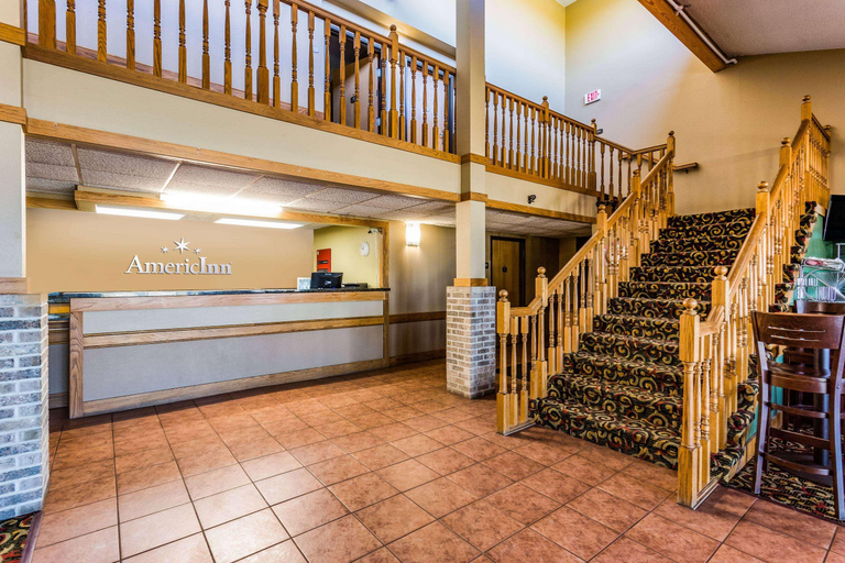 Public Area 2, AmericInn by Wyndham Blue Earth, Faribault