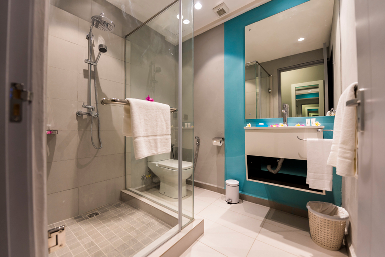 Bathroom, Azur Paradise