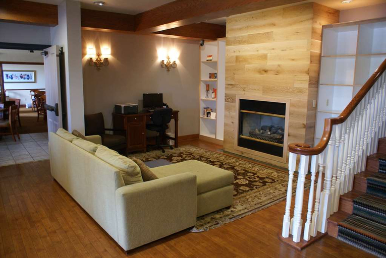 Public Area 2, Country Inn Suites By Radisson Lansing Mi, Eaton