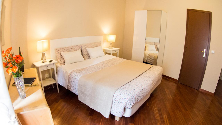 Bedroom 3, Martino Al Monti, Rome