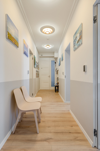 Public Area 3, Piano Suites, Split