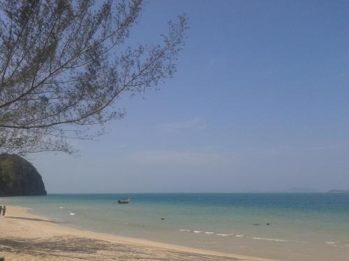 Thongsom Resort, Khanom