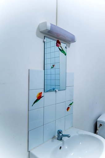 Bathroom 5, Ha Tel Des Andelys, Paris