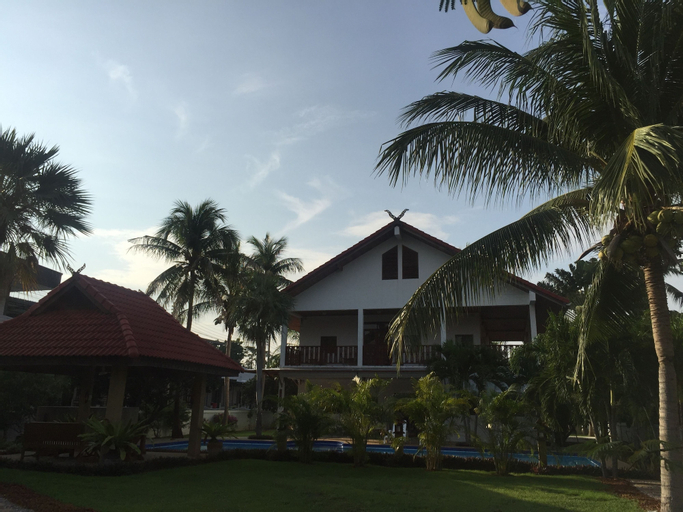 Lyndale Lodge, K. Sam Roi Yot