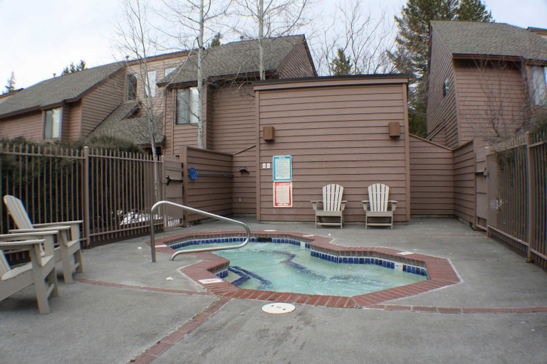Sport & Beauty, Skyline Condo 02, Deschutes