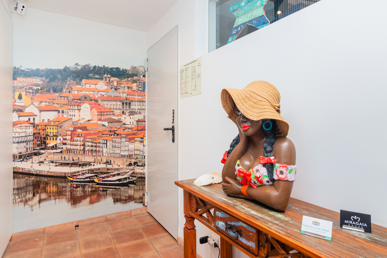 Public Area 3, Miragaia House, Porto