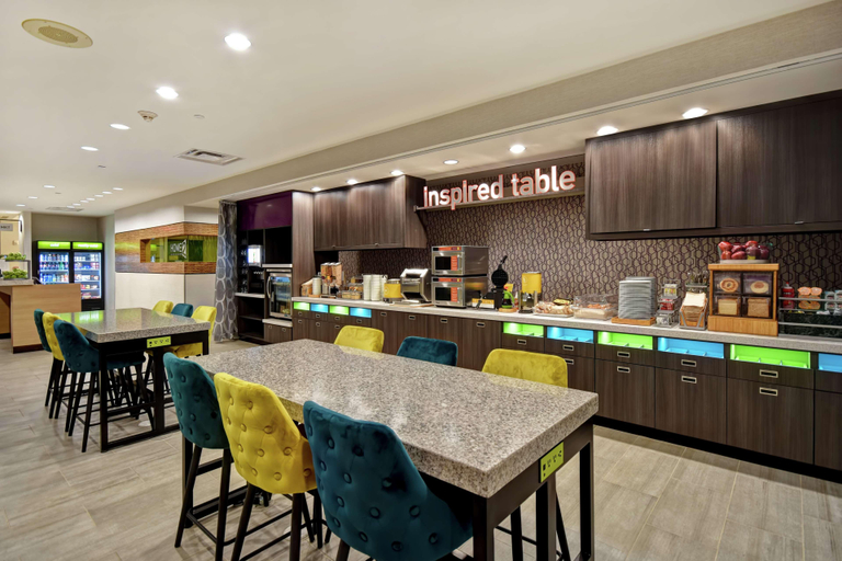 Food & Drinks 5, Home2 Suites By Hilton Dothan, Houston