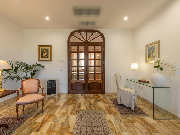 Public Area 2, Villa Iole, Carbonia-Iglesias
